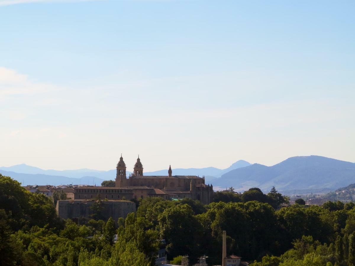 El Mirador De La Cuesta De Santo Domingo Apartamento Pamplona Exterior foto